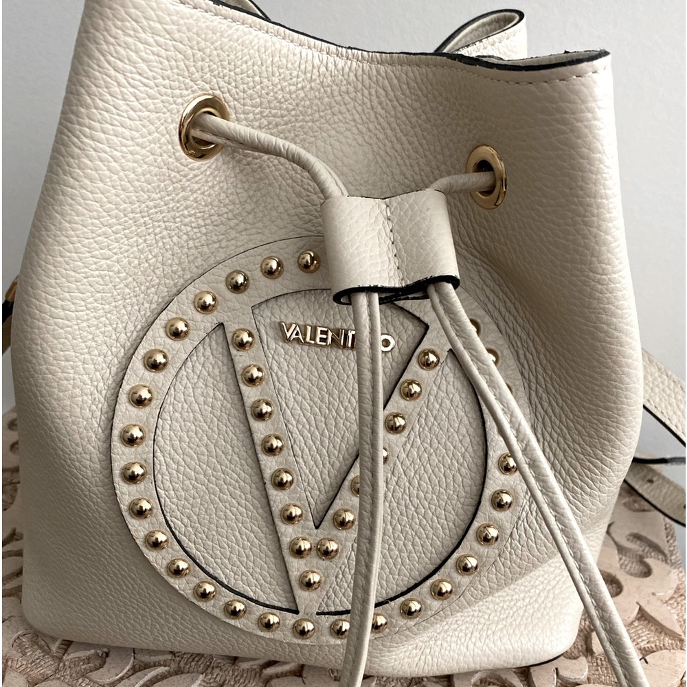 Mario Valentino NWT gorgeous bag